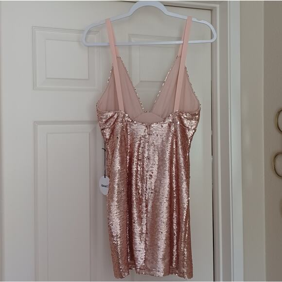 About Us x Revolve Bethany Sequin Mini Dress Rose Gold S NWT - Picture 6 of 15